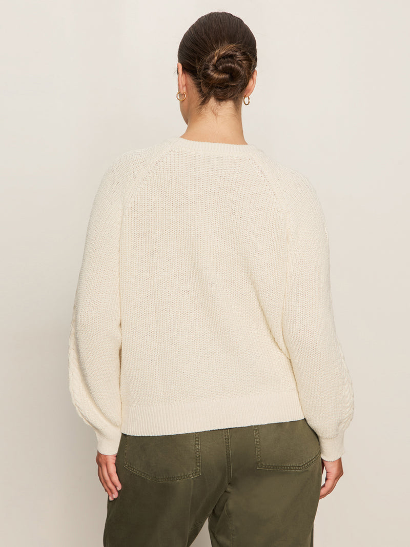 Nomad Cable Popover Chalk Extended Sizing alt 3