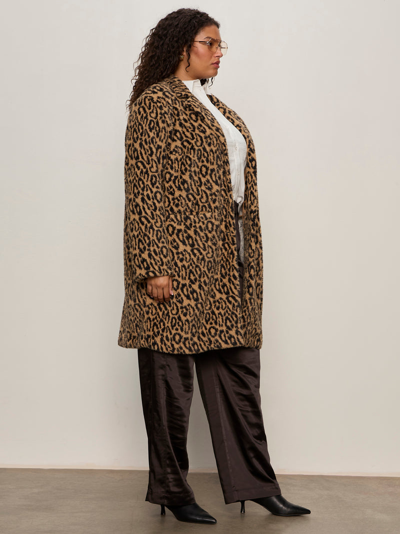 Hometown Jacket Lynx Extended Sizing alt 2
