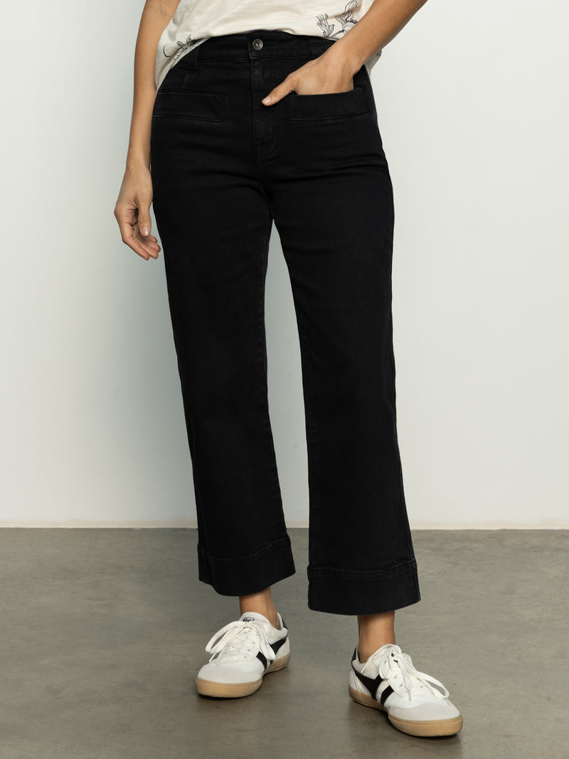 Voyage Standard High Rise Crop Pant Black alt 3