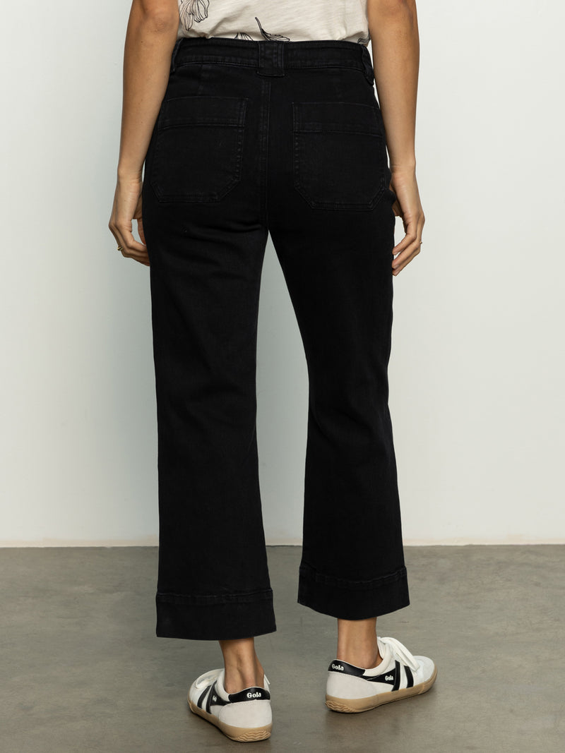Voyage Standard High Rise Crop Pant Black alt 1