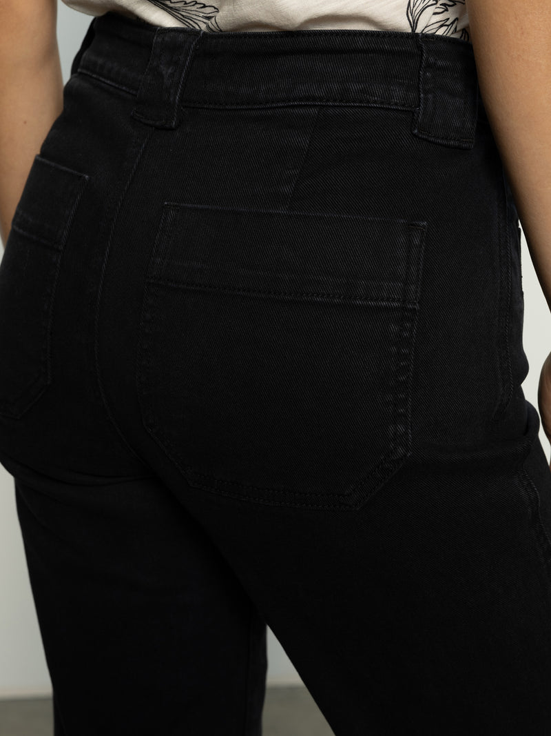 Voyage Standard High Rise Crop Pant Black alt 4