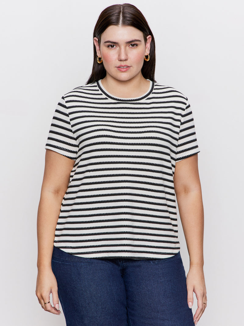 Perfect Textured Tee Macrame Black Stripe Extended Sizing