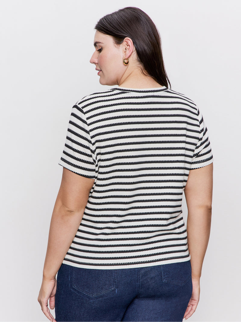 Perfect Textured Tee Macrame Black Stripe Extended Sizing alt 2