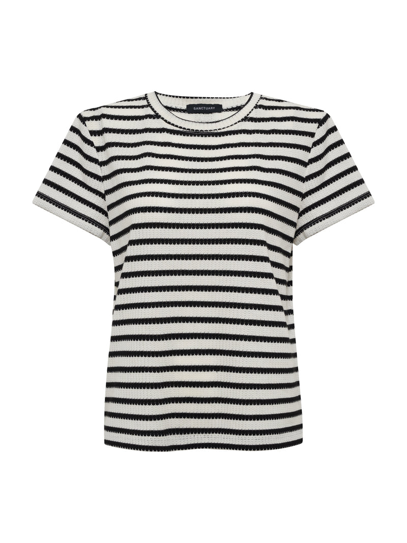 Perfect Textured Tee Macrame Black Stripe Extended Sizing alt 5