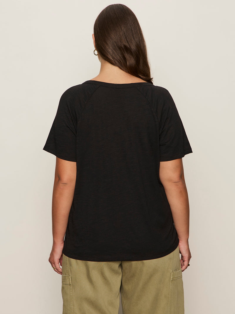 Notch Neck Tee Black Extended Sizing alt 3