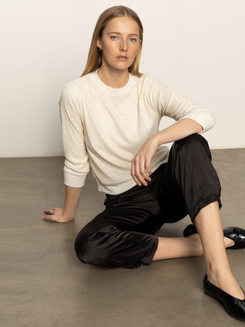 Relaxed Sparkle Popover Chalk alt 5
