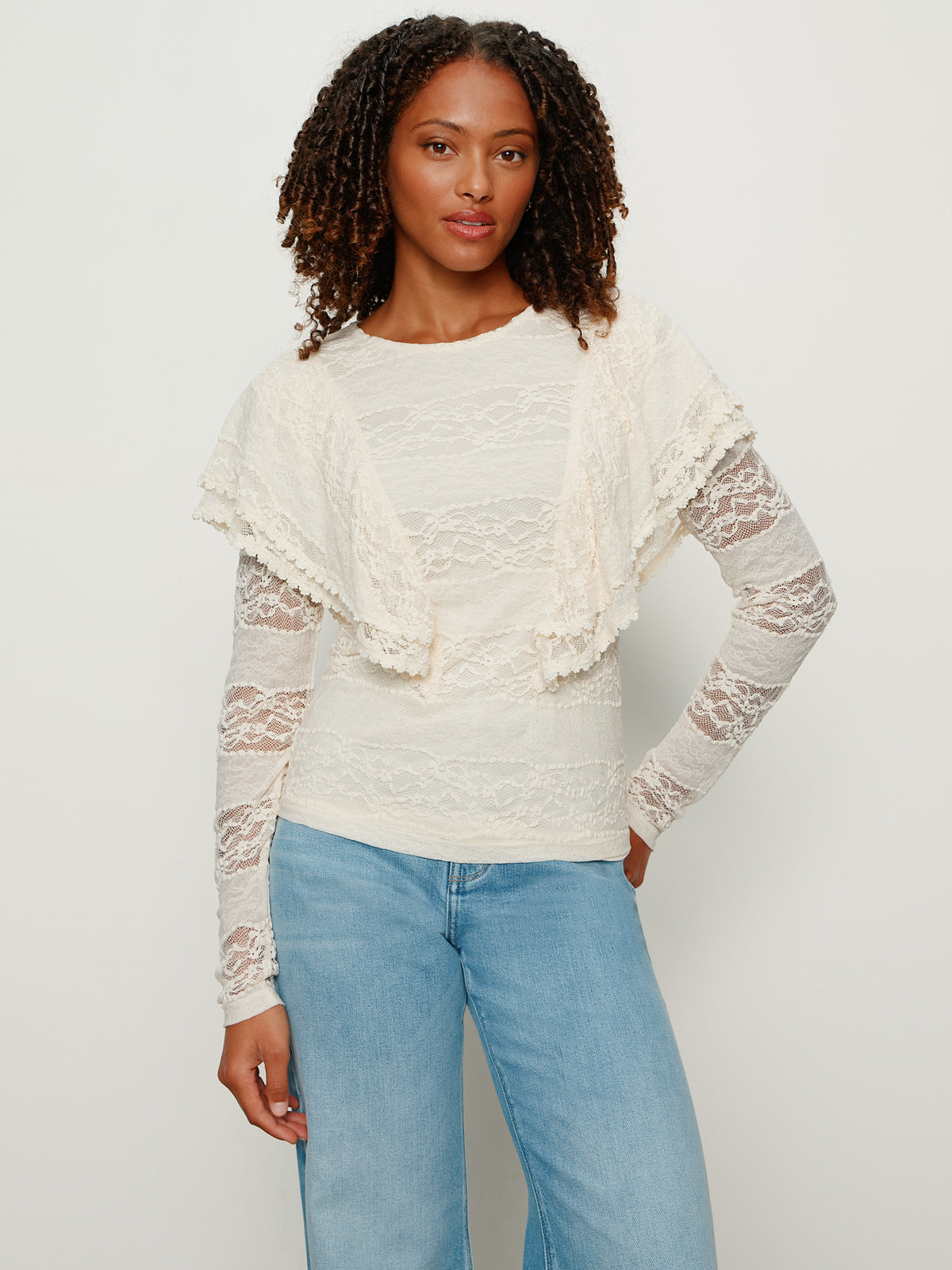 Ruffle Lace Tee Vintage Ivory