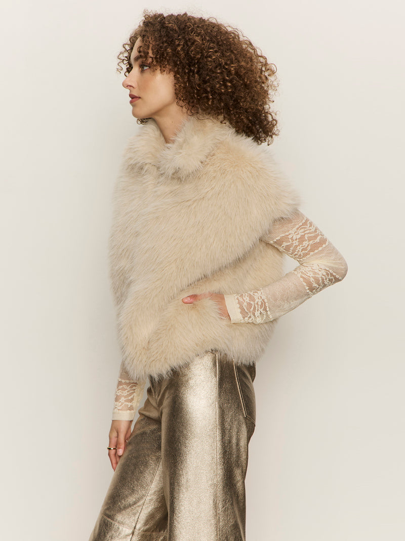 Silky Fur Vest Almond Cream alt 2