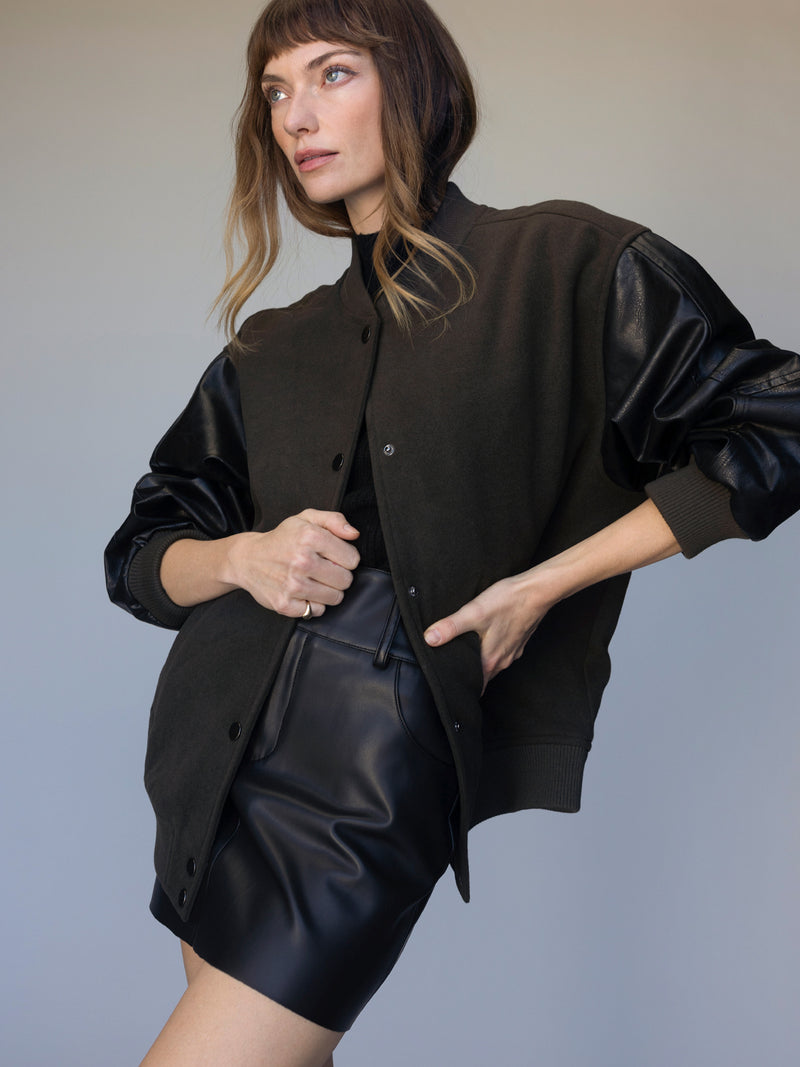 City Sweater Shell Black alt 6