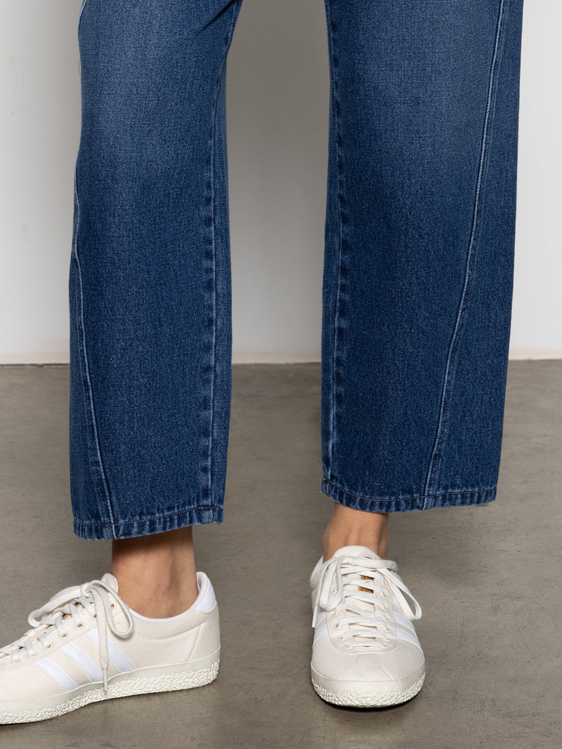District Column Standard Rise Ankle Jean Win-Win alt 2
