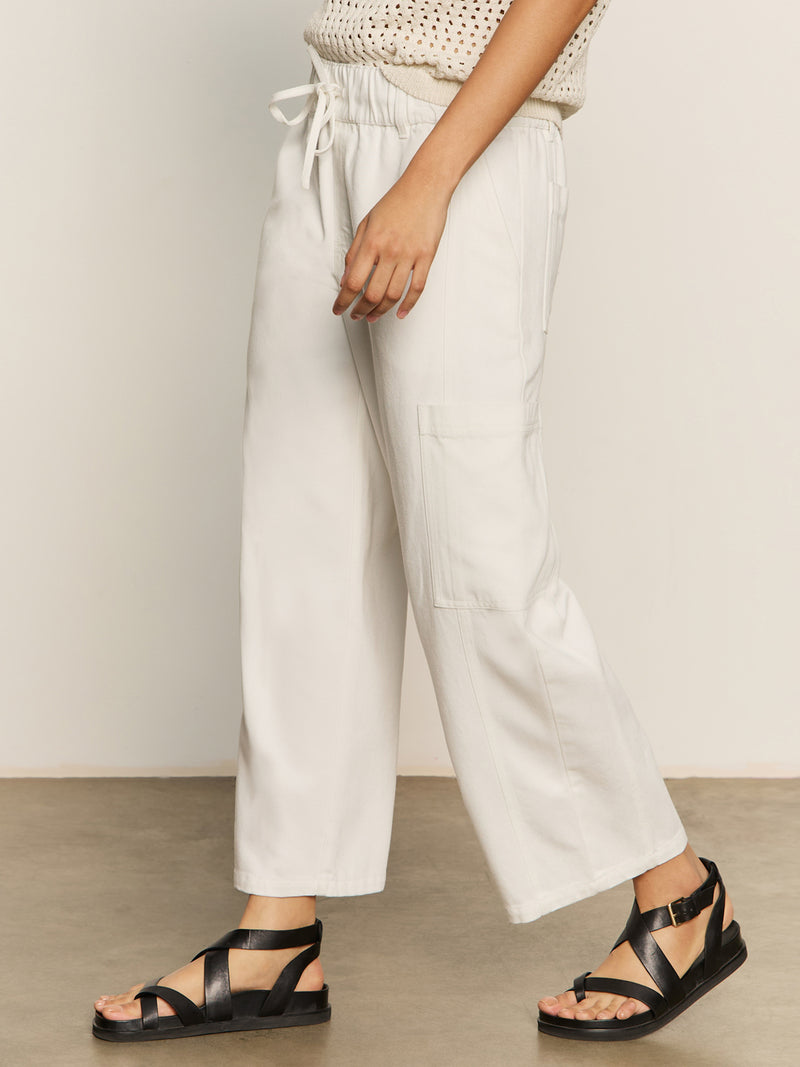 Area Standard Rise Pant Bleached White alt 2