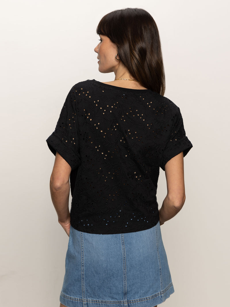 All Day Eyelet Tee Black alt 1