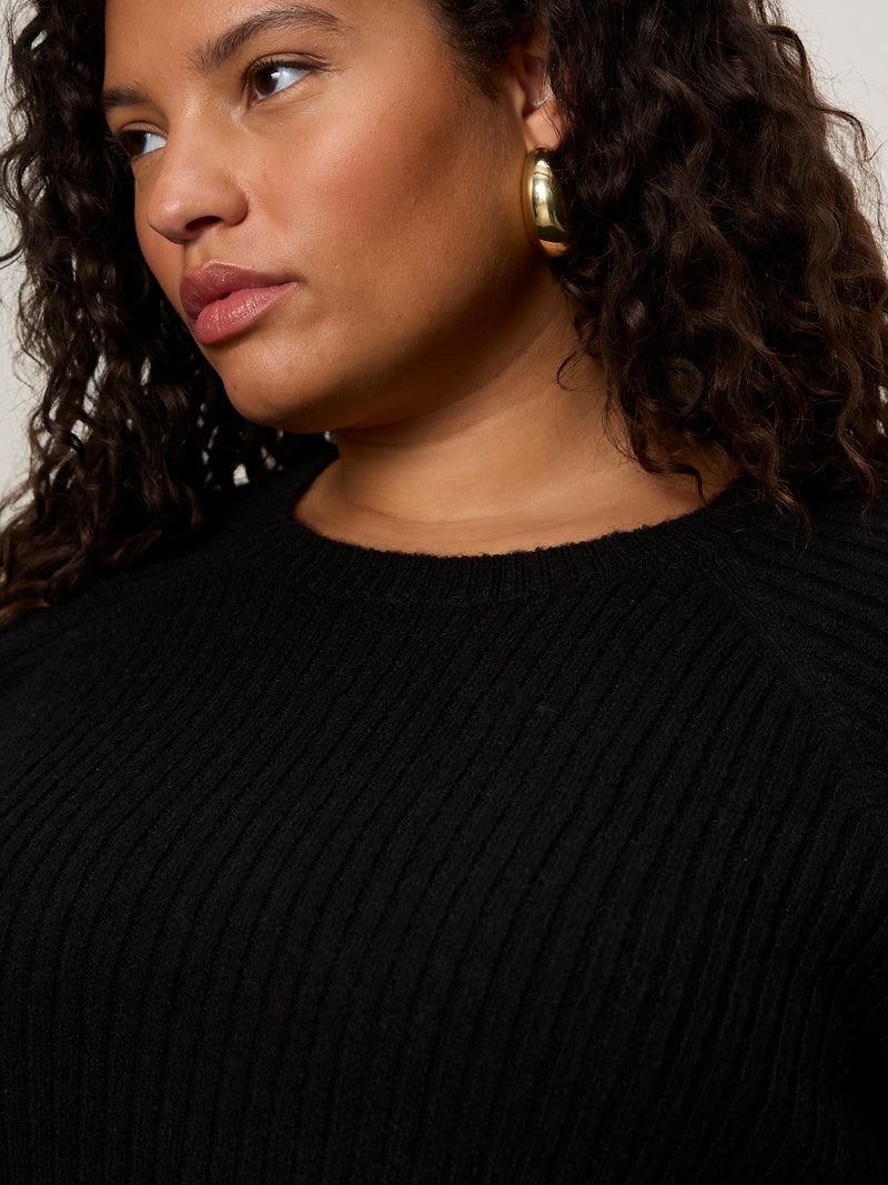 Ribbed Sweater Tee Black Extended Sizing
