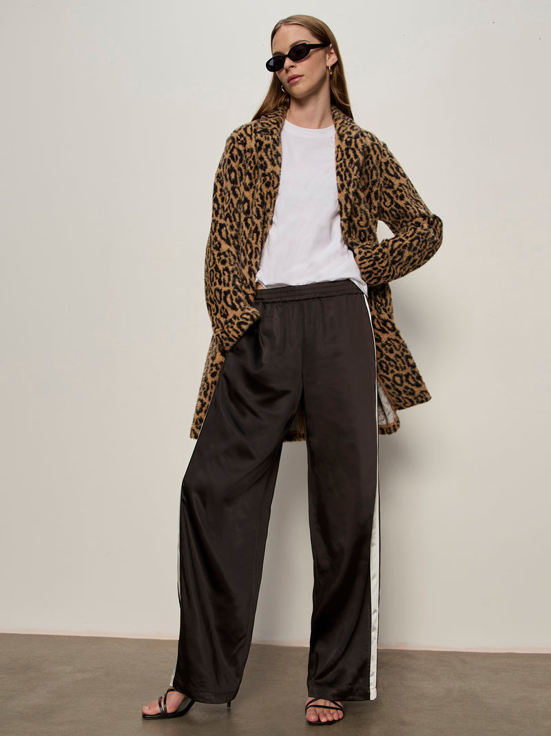 Hometown Jacket Lynx alt 1